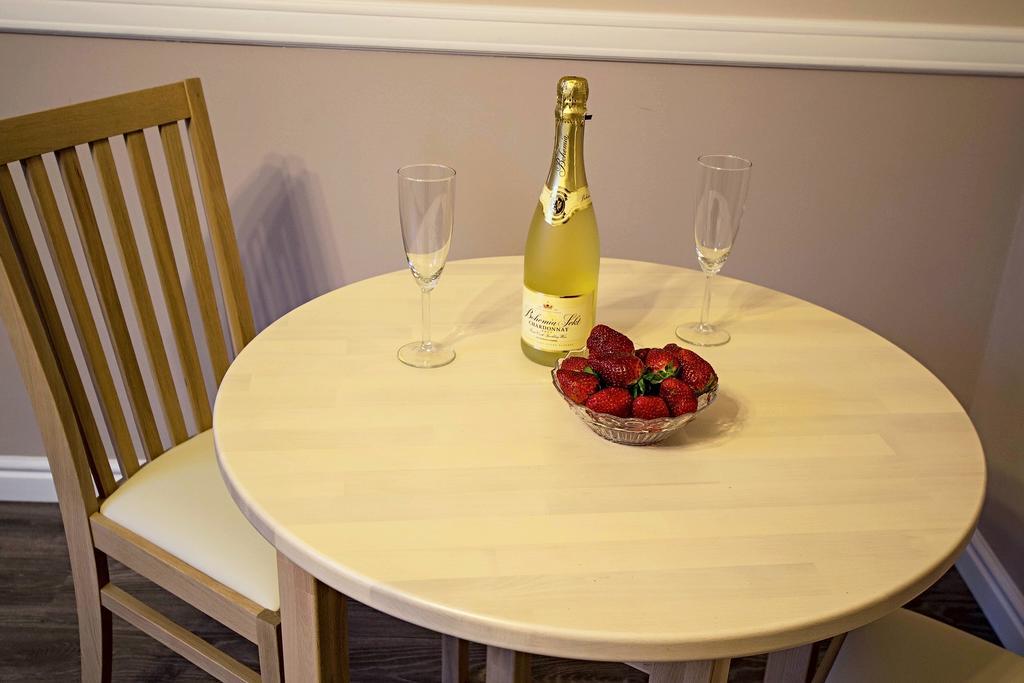 Champagne With Sauna Apartmán *